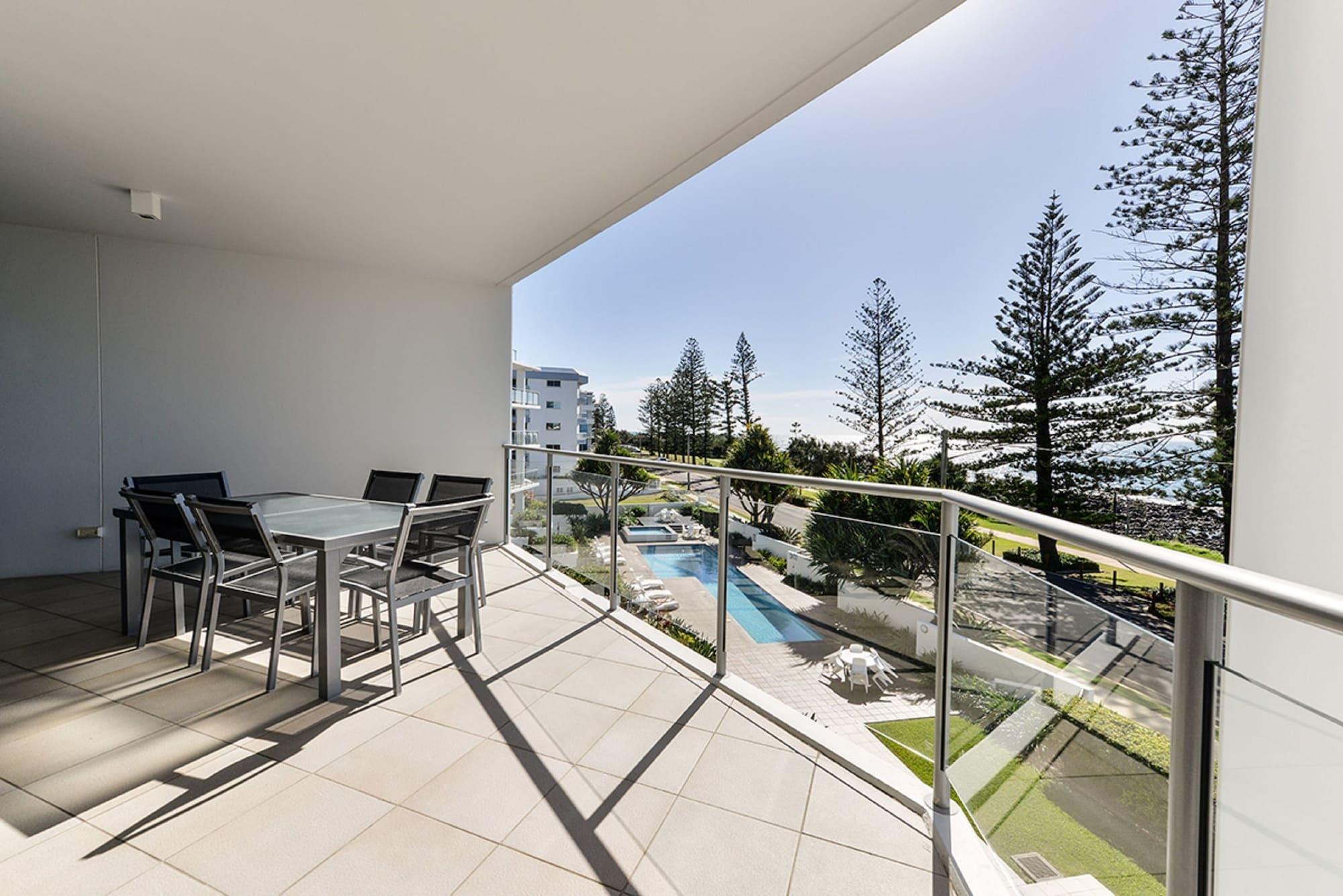 C Bargara Resort Exteriör bild