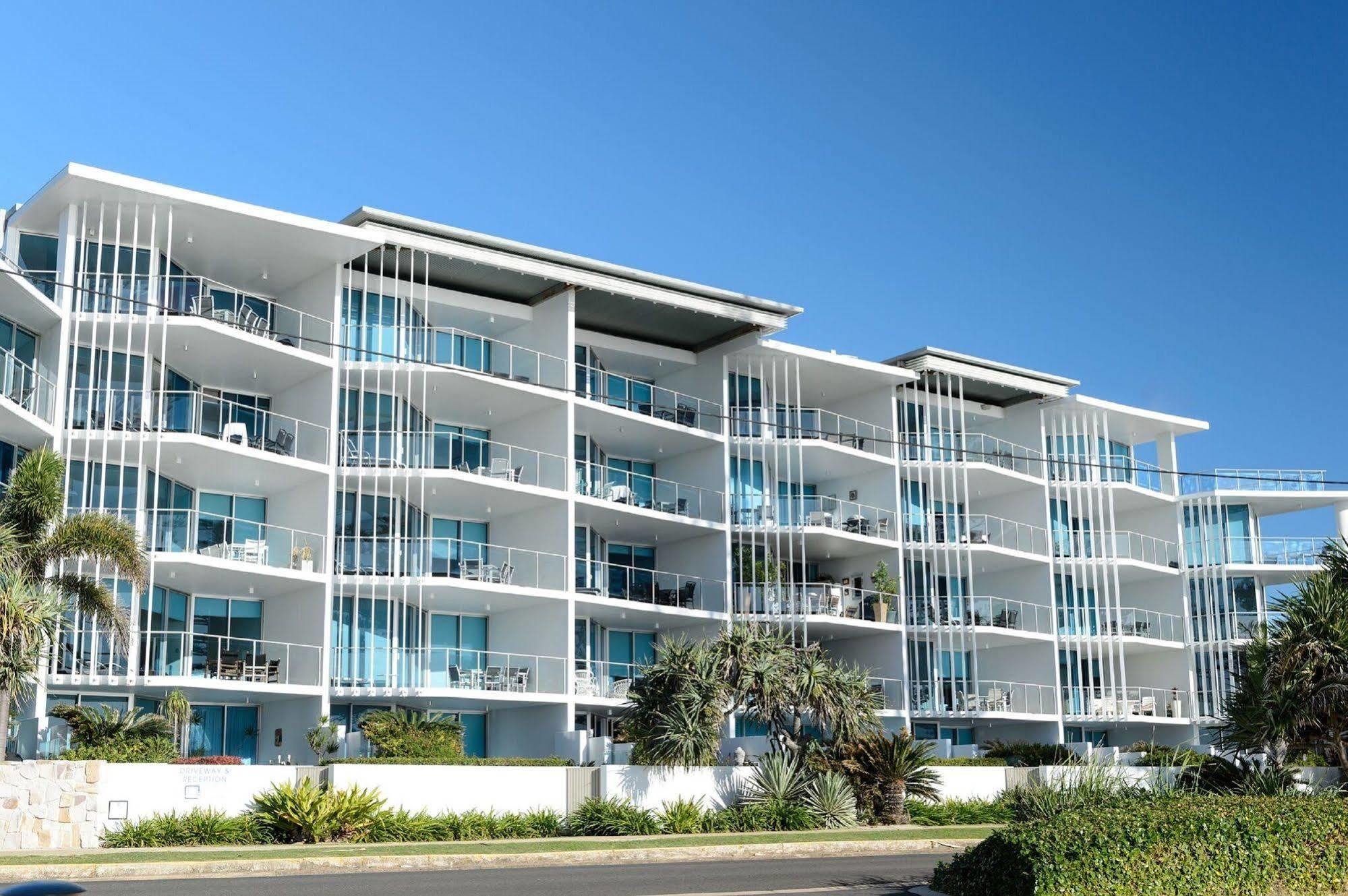 C Bargara Resort Exteriör bild